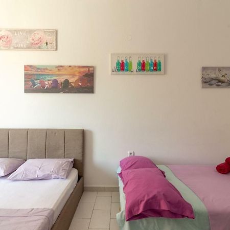 3Rd Floor Apartment Next To The Beachfront 이라클리온 외부 사진