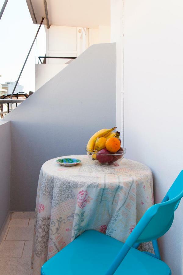 3Rd Floor Apartment Next To The Beachfront 이라클리온 외부 사진
