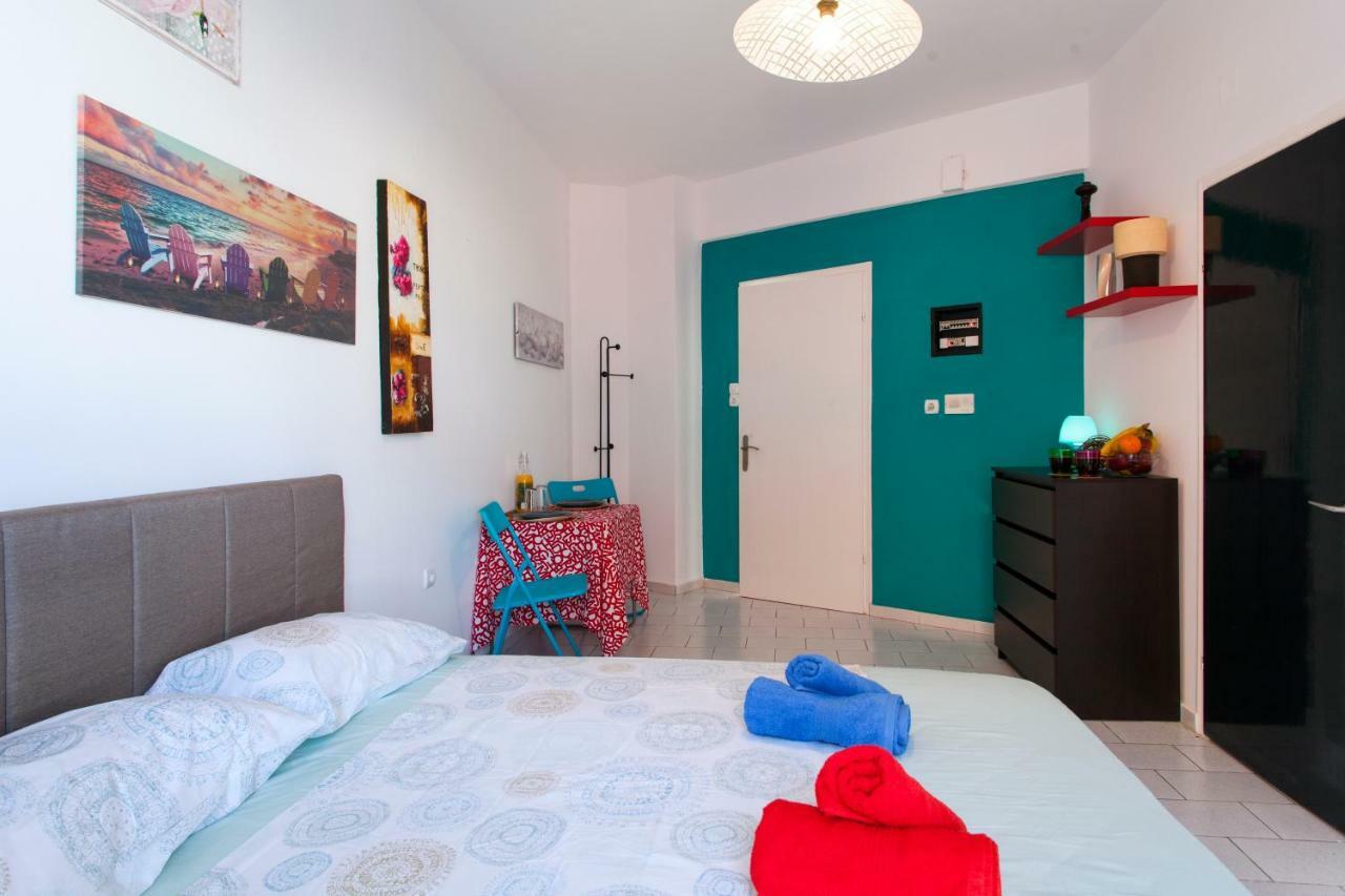 3Rd Floor Apartment Next To The Beachfront 이라클리온 외부 사진