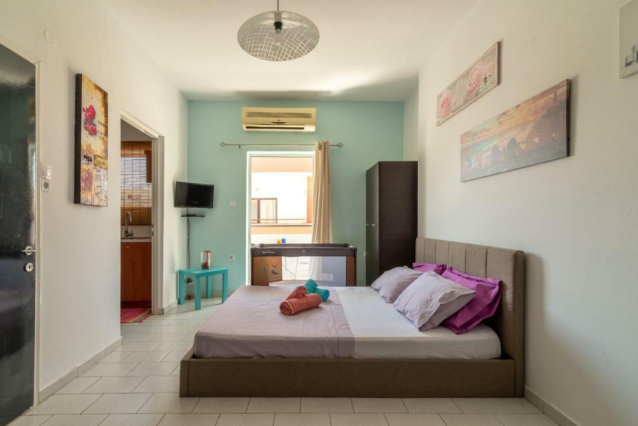 3Rd Floor Apartment Next To The Beachfront 이라클리온 외부 사진