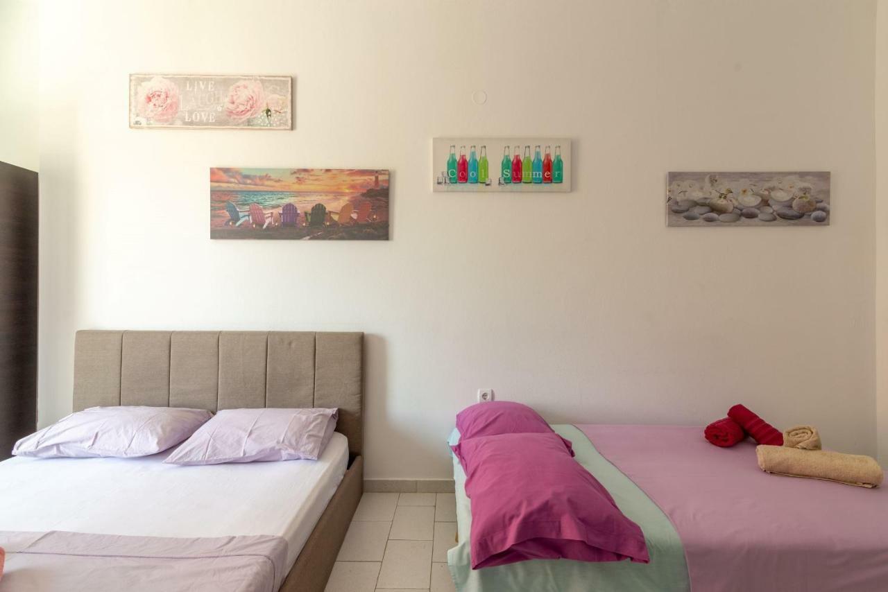 3Rd Floor Apartment Next To The Beachfront 이라클리온 외부 사진