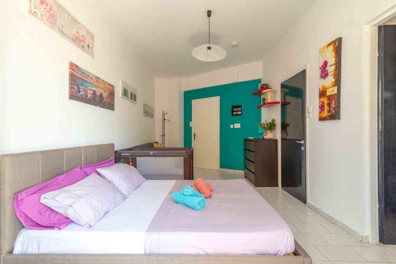 3Rd Floor Apartment Next To The Beachfront 이라클리온 외부 사진