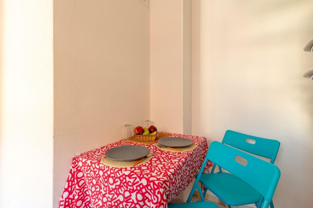 3Rd Floor Apartment Next To The Beachfront 이라클리온 외부 사진